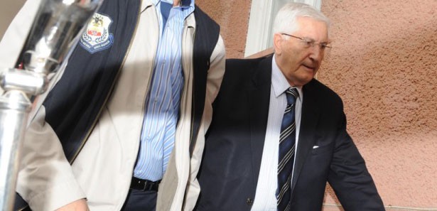 Çevik Bir'e Eşref Bitlis sorgusu