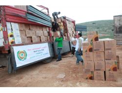 İhh'nın İdlip, Halep, Hama Ve Humus’a Gıda Yardımları Sürüyor