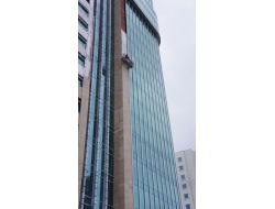 Mahsur Kalan Arkadaşlarının Kurtarılmasını Çekirdek Çitleyerek İzlediler