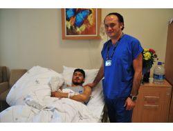 Mermer İşçisinin Kopan Parmakları Yerine Dikildi