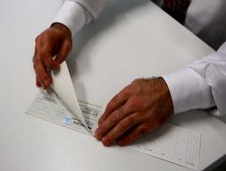 Cezaevlerindeki Çek Suçluları Tahliyeye Hazırlanıyor