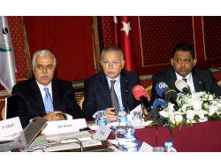 İstanbul’da ‘dini Hoşgörüsüzlük’ Konusunu Ele Aldı