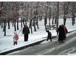 BURSA’DA OKULLAR BİR GÜN TATİL