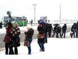 Kar Yağışı Üniversite Öğrencilerine Zor Anlar Yaşattı