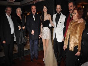 Ahmet Kural da evliliğe ilk adımını attı!