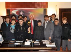 Şampiyonlardan Posbıyık Ve Güngör’e Ziyaret