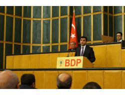 Demirtaş: Elini Taşın Altına Koyacak Şehit Aileleri Kutsal Bir İş Yapmış Olacak