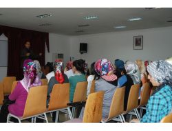 'Aile İçindeki Bireylerin Kişilik Yapısı Çocuğun Kişiliğini Şekillendirir'