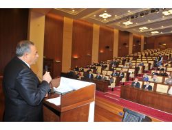 Büyükşehir Belediyesi 'Aile Eğitim Programı'na Ev Sahipliği Yapıyor