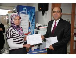 Akmek Kursiyeri Sertfikalarını Törenle Aldı