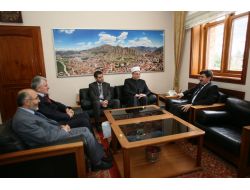 Zagreb Din İşleri Başkanı Hasanoviç, Amasya Valisi Öz'ü Ziyaret Etti