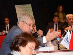 Akaydın’a Borçlanma Yetkisi Komisyona Havale Edildi