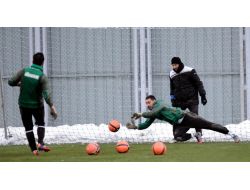 Bursaspor, N'diaye'siz Çalışıyor