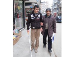 Görme Engelli Sefa’nın Hayali Müzisyen Olmak