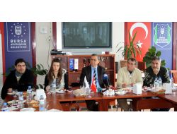 Fikret Orman'ın Zeytin Dalına Bursaspor Taraftarları Mesafeli