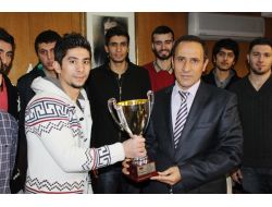 Fırat Üniversitesi Basketbol Takımı 1.lig De