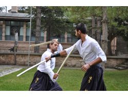 Yeniçerilerin Kılıç Kullanım Kültürü Spora Dönüştü