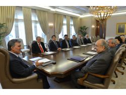 Cumhurbaşkanı Gül, Türkiye Yazarlar Birliği Heyetini Kabul Etti