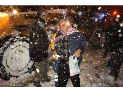 Kar Yolu Kapadı, Hasta Greyderle Taşındı