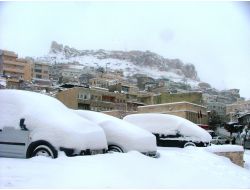 Kar, Tarihi Kent Mardin’i Beyaza Bürüdü