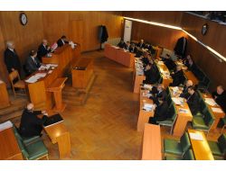 Samsun'da Yılın İlk Belediye Meclisi Toplantısı Tartışmalı Geçti