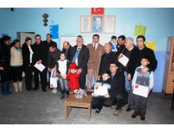 Baba Destek Programı'na Katılan Babalara Sertifika