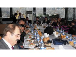 Salıpazarı'nda Okulda Mahsur Kalan Öğrencilerle İlgili Soruşturma Açıldı