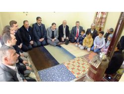 Tümsiad Çadır Kentte Kalan Suriyelileri Ziyaret Etti