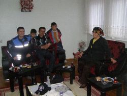 Ardahan Toplum Destekli Büro Amirliği Vatandaşlarla Kaynaşıyor
