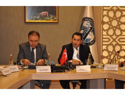 Türk Ve Rus Entelektüeller 2 Ülke İlişkilerini Masaya Yatırdı