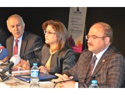 Bakan Şahin: Kamplardaki Hayatı Kolaylaştırmaya Çalışıyoruz