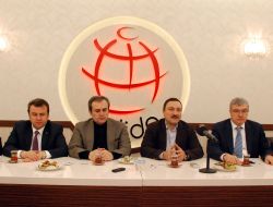 Ak Parti'li Ünal: İstikrar Ve Güven Olmadan Demokrasi Sağlanamaz