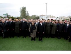 Denktaş, Mezarı Başında Anıldı