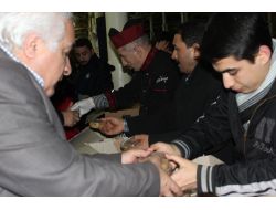 Feshane’de Vatandaşlara Aşure Dağıtıldı