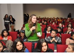 Çocuklar, Kent Konseyi'nde Kariyer Sahibi İnsanlarla Buluştu