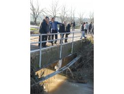 Ak Parti'liler Selin Vurduğu Çandır Beldesini Ziyaret Etti