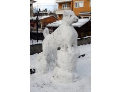 Sivas’ta Kardan Kangal Köpeği Yaptılar