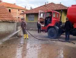 Mazot Tankından İtfaiye Yaptılar