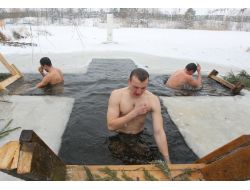Rusya'da 5 Asker Zatürreden Öldü, Askeri Başhekim Koltuğunu Kaybetti