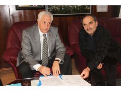 Muş Belediyesi İşçilere Yüzde 10 Zam Yaptı