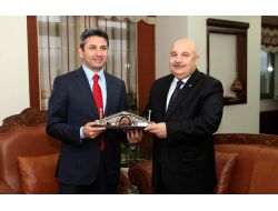 Ak Parti Grup Başkanvekili Aydın: Üniversitenin Gelişiminden Memnunuz