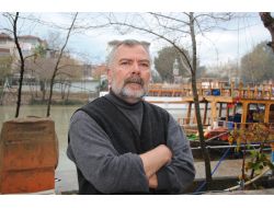 Manavgat Irmağı Kıyısındaki Esnaf Zararlarını Dsi'nin Karşılamasını İstiyor