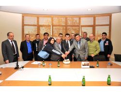 Başkan Tütüncü, Bem-bir Sen Üyeleriyle Pasta Kesti