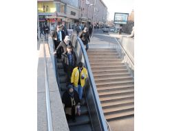 Kalp Sağlığınız İçin Yürüyen Merdiven Ve Asansör Yerine Merdiven Kullanın