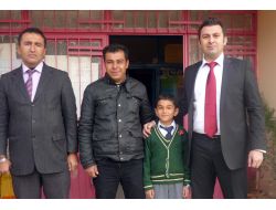 Köyde Okuyan Öğrenci, Deneme Sınavında İlçe Birincisi Oldu