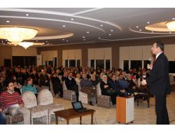 Feza Eğitim Kurumunun Düzenlediği Kişilik Semineri Yoğun İlgi Gördü