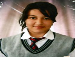 Ailelerine Yakalanan Liseli İki Genç, 7.Kattan Atladı