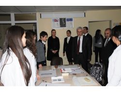 Meb, Okul Yaptırmaya Gücü Yetmeyenleri Z-kütüphane Yapmaya Çağırdı