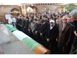 Mesiad Başkanı Hayati Erkek'in Annesi Toprağa Verildi