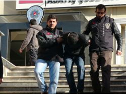 Kasa Hırsızını Güvenlik Kamerasından Alınan Fotoğraf Yakalattı